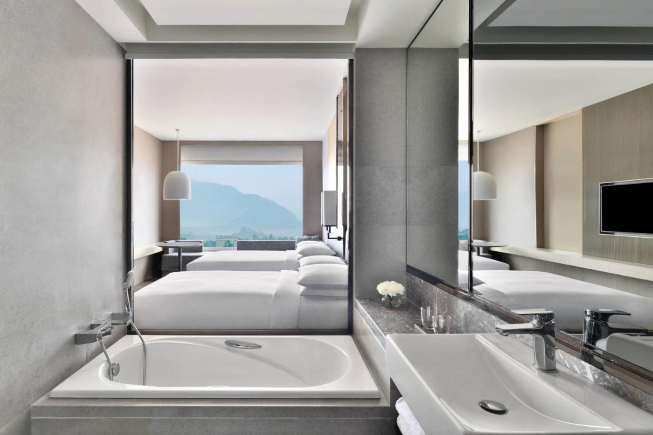 Kathmandu Marriott Hotel Zewnętrze zdjęcie