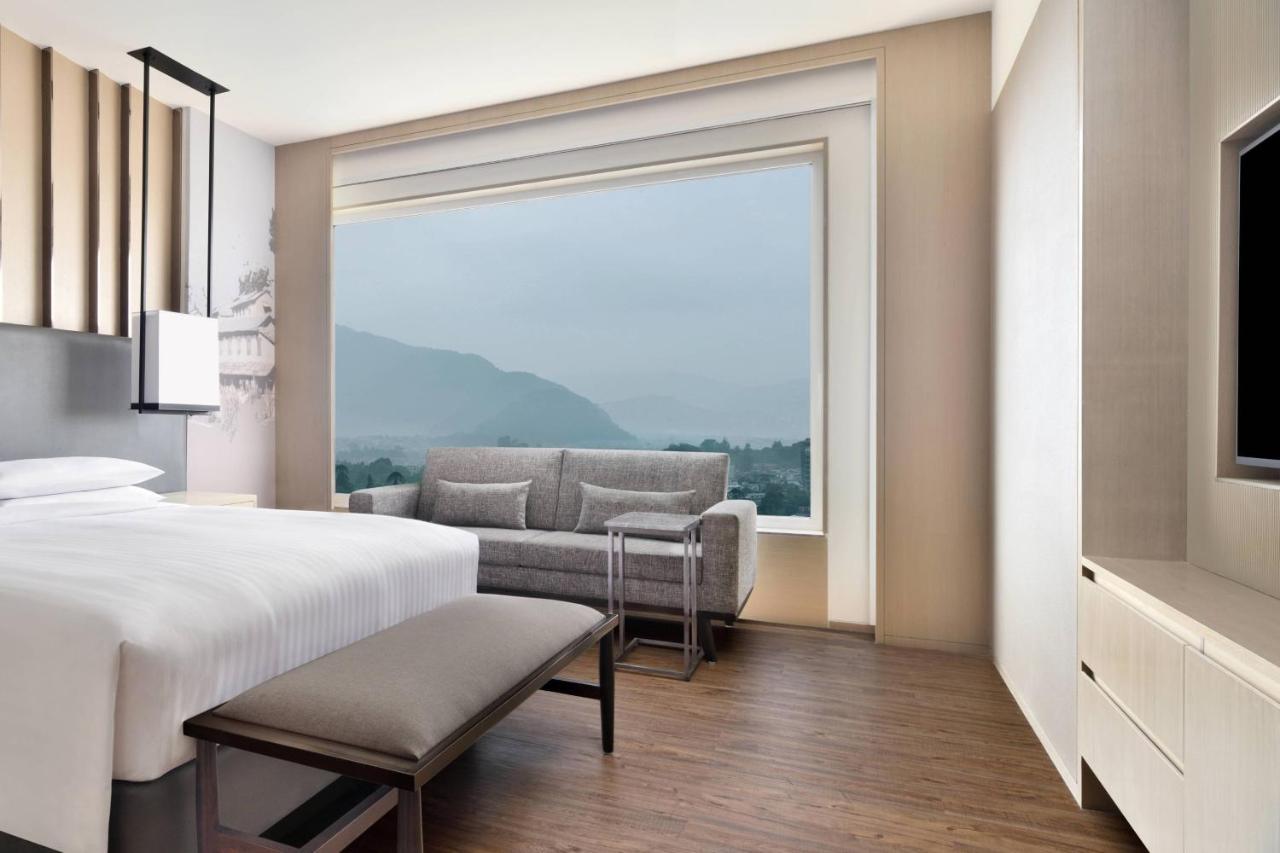 Kathmandu Marriott Hotel Zewnętrze zdjęcie
