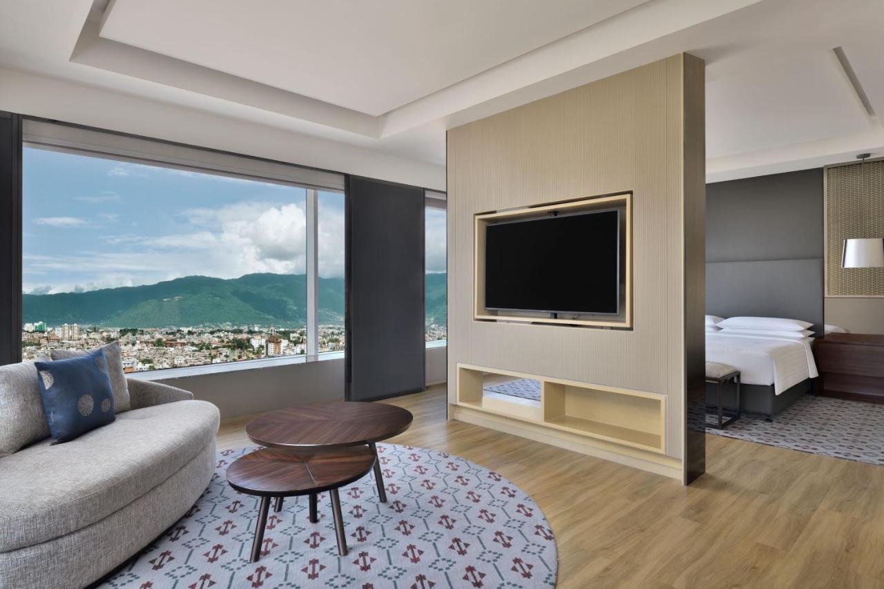 Kathmandu Marriott Hotel Zewnętrze zdjęcie