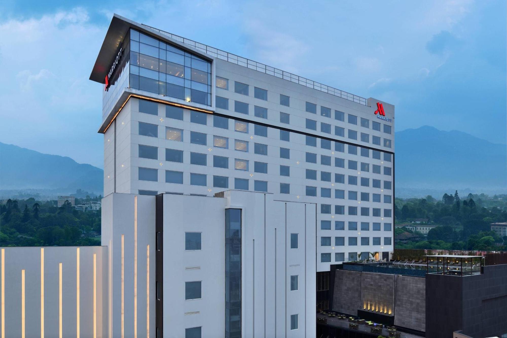 Kathmandu Marriott Hotel Zewnętrze zdjęcie